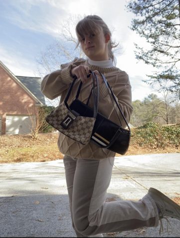 I have started a mini collection of shoulder bags purely because I love them so much. I have gotten each one from a thrift store or my mom’s closet so don’t think you need to spend a lot of money to join in on this trend. Photo credit: Rachel Sandstrom
