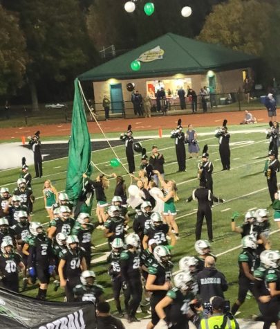 Hornets are making their way on the field, eager to win against Milton. Credit: Jessie Schwitters